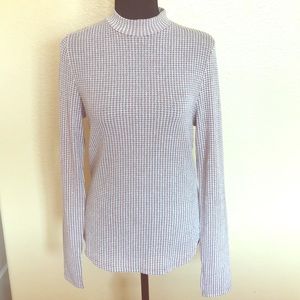 Long sleeved Beige Sweater